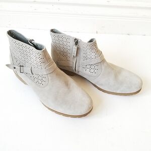 Teva Delavina 1010105 Grey Suede Leather Side Zip Ankle Bootie Size 11